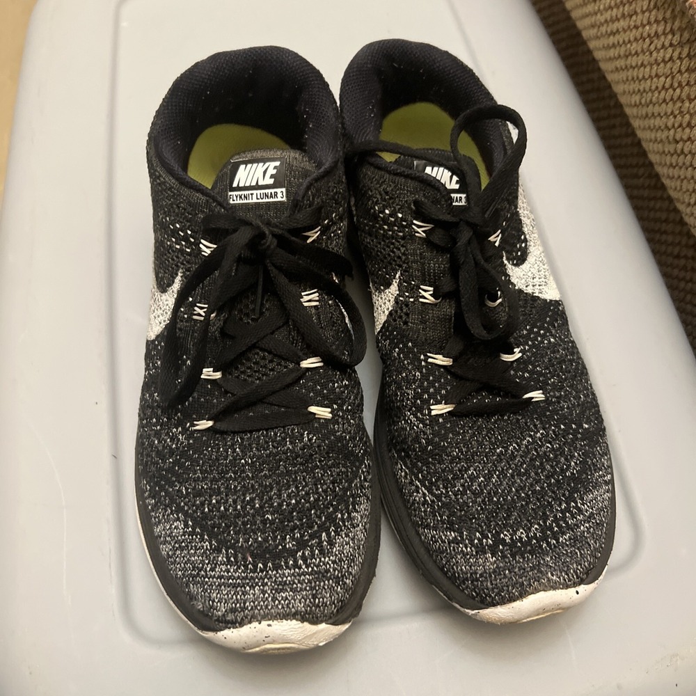 Nike Lunar Flyknit 3 Running Shoes Oreo Black White 698182-001 Womens Size 9.5